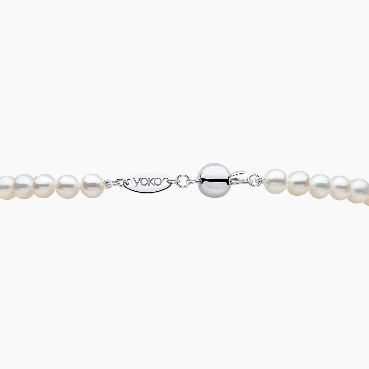 Yoko London O 18k White Gold Freshwater Pearl and Diamond Necklace