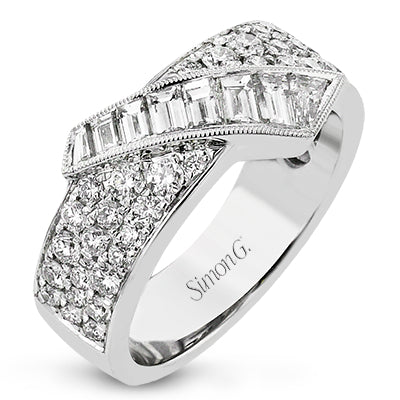 Simon G. Right Hand Ring in 18k Gold with Diamonds