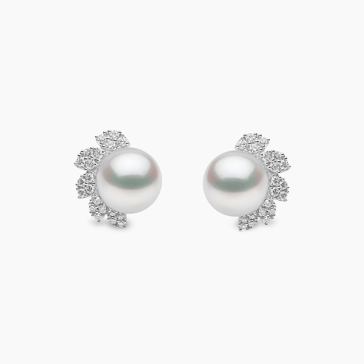 Yoko London Trend 18k White Gold Freshwater Pearl and Diamond Flutter Stud Earrings