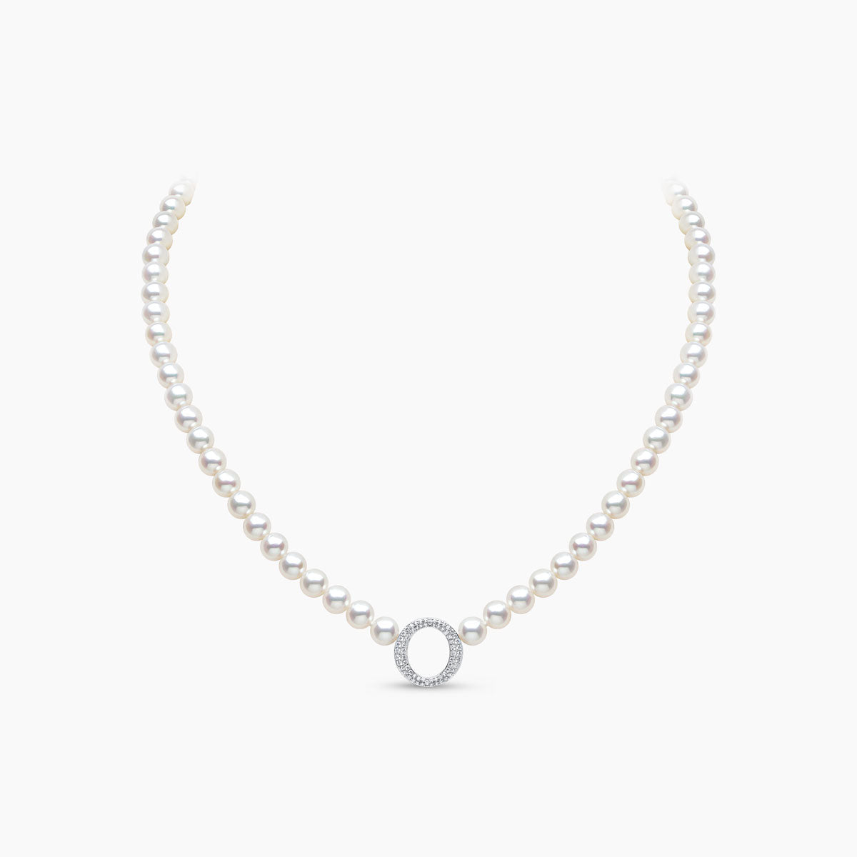 Yoko London O 18k White Gold Freshwater Pearl and Diamond Necklace