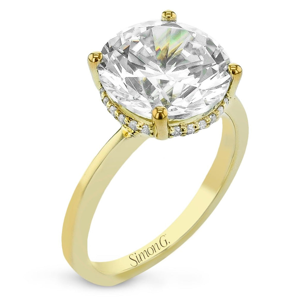 Simon G LR4206 Round-cut Hidden Halo Engagement Ring in 18k Gold with Diamonds